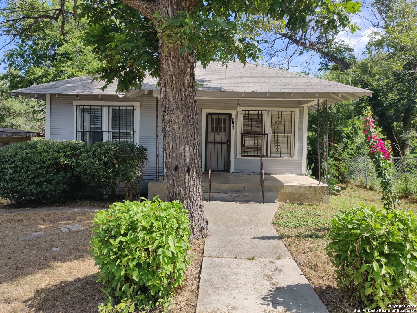 Cooper St, San Antonio, TX 78210