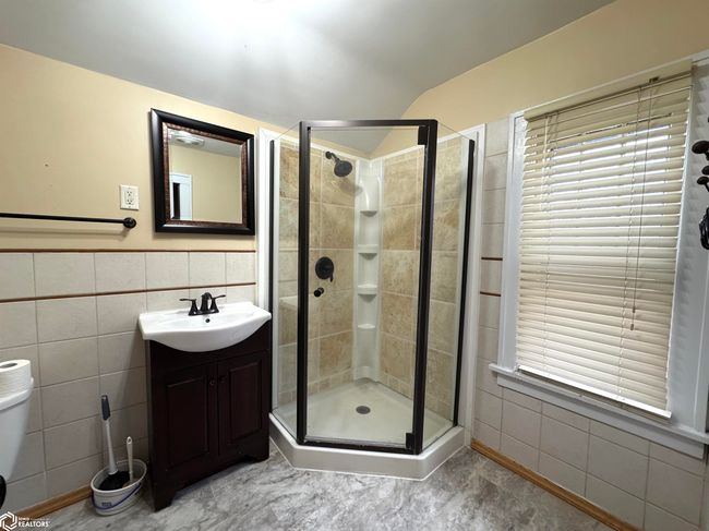 905 Highway 69 N, Home with 3 bedrooms, 2 bathrooms and 2 parking in Forest City IA | Image 14