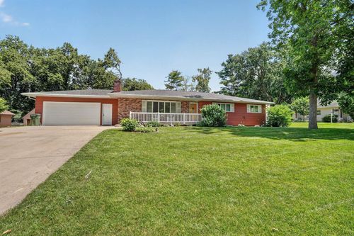 2626 Neola Street, Cedar Falls, IA, 50613 | Card Image