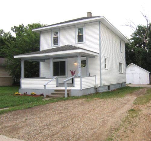 905 Cooper Ave, Kalamazoo, MI, 49048-2009 | Card Image
