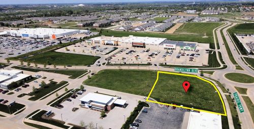 Lot 2b Brandilynn Blvd, Cedar Falls, IA, 50613 | Card Image