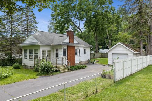11 Ruth, Chili, NY, 14624 | Card Image
