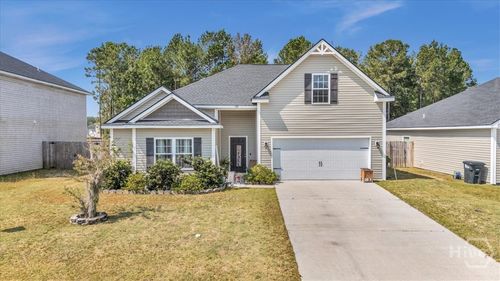 201 Turpentine Trl, Hinesville, GA, 31313-1237 | Card Image