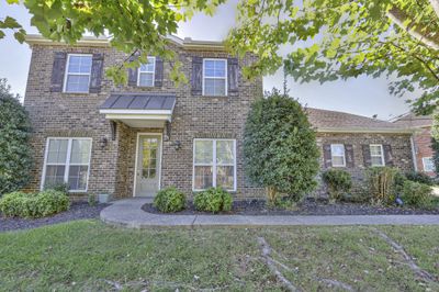 136 Windmill Point Cir, House other with 3 bedrooms, 2 bathrooms and 3 parking in Hendersonville TN | Image 2