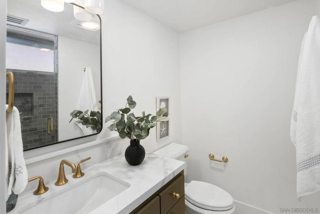 741 G Ave, Condo with 4 bedrooms, 5 bathrooms and 2 parking in Coronado CA | Image 18