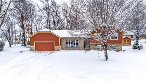 510 Liberty Ln, New Prague, MN, 56071-2000 | Card Image