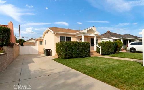 911 N Pass, Burbank, CA, 91505 | Card Image