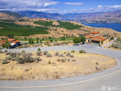389 Sabio Way, Chelan, WA, 98816 | Card Image