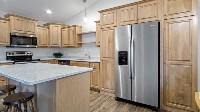 1323 Juniper Pl, House other with 2 bedrooms, 3 bathrooms and null parking in Eau Claire WI | Image 11