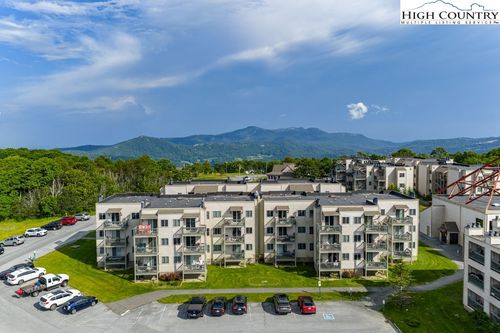 4214-301 Pinnacle Inn Rd, Beech Mountain, NC, 28604-7478 | Card Image