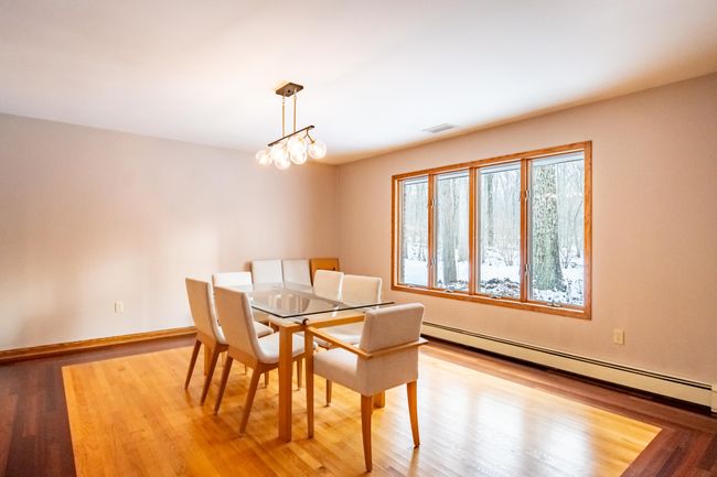 4352 Fenton Rd, House other with 4 bedrooms, 3 bathrooms and null parking in Hartland MI | Image 12