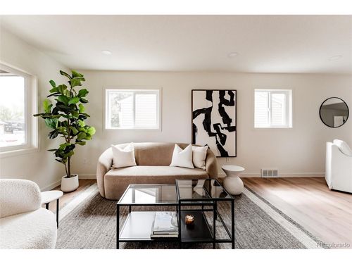 1973 Alton St, Aurora, CO, 80010-1718 | Card Image