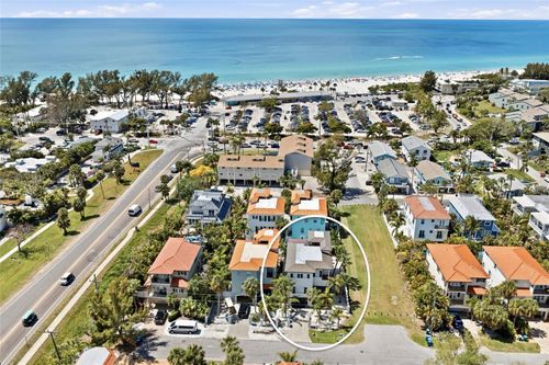 4006 5th Ave, HOLMES BEACH, FL, 34217-1903 | Card Image