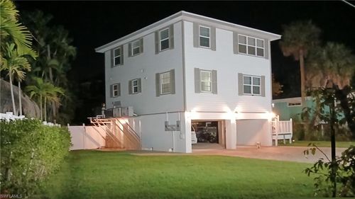 254 Palermo Cir, FORT MYERS BEACH, FL, 33931-2723 | Card Image
