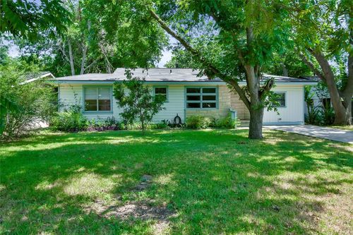 1407 Kent St, Taylor, TX, 76574-1438 | Card Image