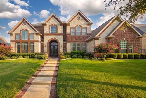 812 Glen Abbey Dr, Southlake, TX, 76092-1313 | Card Image