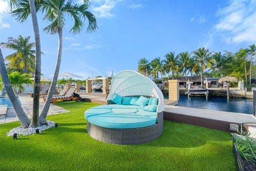 1935-1935 Keystone Blvd, North Miami, FL, 33181-2608 | Card Image