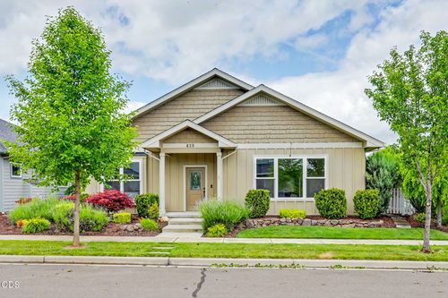 430 Bridge Creek Dr, Central Point, OR, 97502-2376 | Card Image