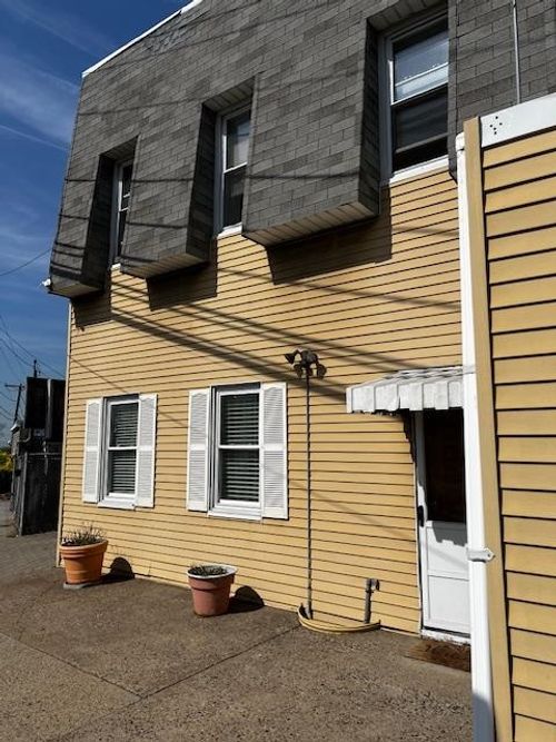 apt-2-417 Fairview Ave, Fairview, NJ, 07022-2488 | Card Image