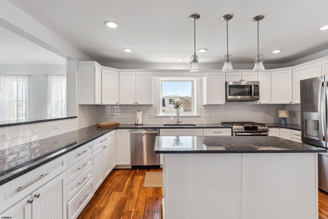 468 21st St Street, House other with 5 bedrooms, 3 bathrooms and null parking in Avalon Boro NJ | Image 28