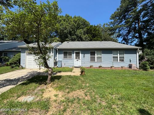 a-675A Buckingham Dr, Manchester, NJ, 08759-4534 | Card Image