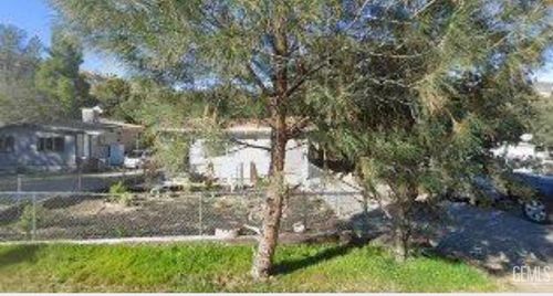 207 Elk St, Bodfish, CA, 93205-9621 | Card Image