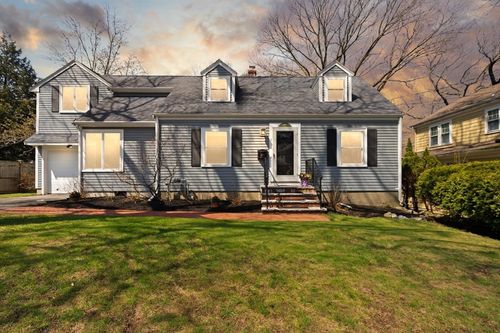 3 Watson Rd, Lexington, MA, 02421-5909 | Card Image