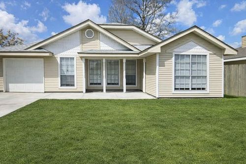 412 Liska St, Westwego, LA, 70094-2157 | Card Image
