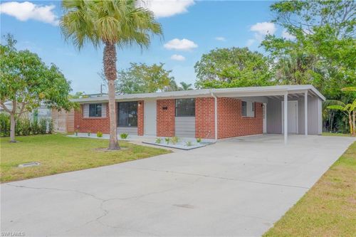 2123 Harbor Ln, NAPLES, FL, 34104-0317 | Card Image