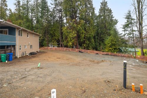 5043 Renee Pl, Nanaimo, BC, V9V | Card Image