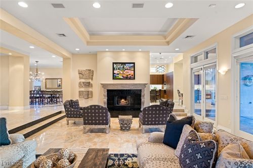 1234 Campbell Dr, Las Vegas, NV, 89102-1918 | Card Image