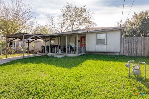 705 E Hiller St, Victoria, TX, 77901-4956 | Card Image