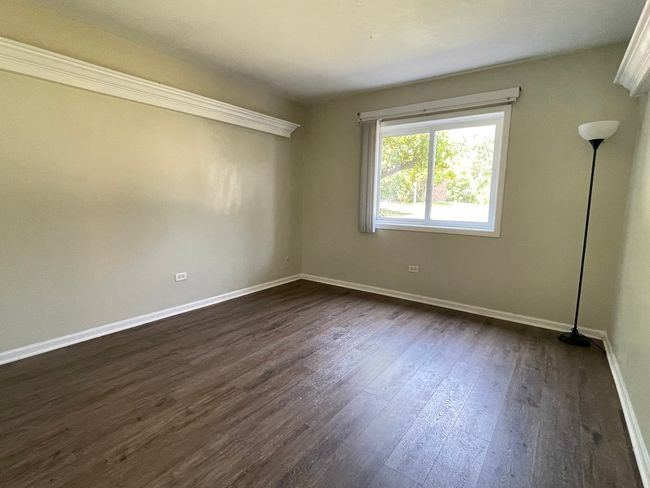 APT-1A - 1208 Whispering Hills Ct, Condo with 2 bedrooms, 1 bathrooms and 2 parking in Naperville IL | Image 7