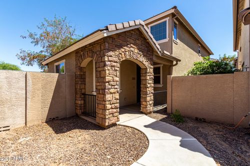 2735 N 73rd Dr, Phoenix, AZ, 85035-3255 | Card Image
