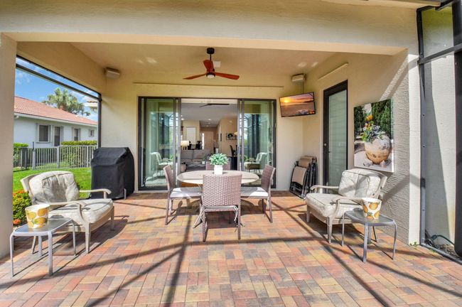 9380 Isles Cay Dr, House other with 2 bedrooms, 2 bathrooms and null parking in Delray Beach FL | Image 36