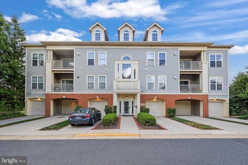 unit-304-11330 Westbrook Mill Ln, FAIRFAX, VA, 22030-5668 | Card Image