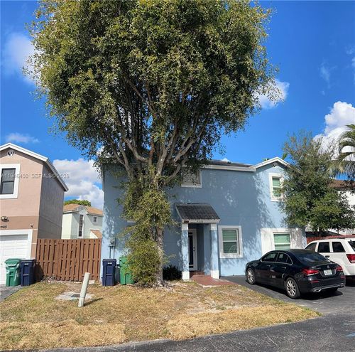 9206 Sw 147th Ct, Miami, FL, 33196-4132 | Card Image