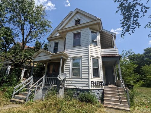 1808 Lodi St, Syracuse, NY, 13208-2693 | Card Image