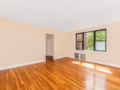 5b-6485 Broadway, New York, NY, 10471 | Card Image