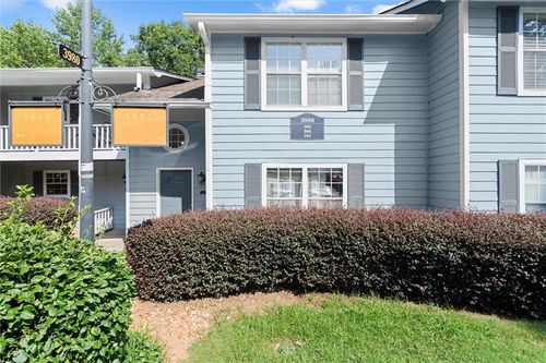 103-3980 Riverlook Pkwy Se, Marietta, GA, 30067-4520 | Card Image