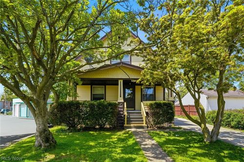 4662 Pearl Rd, Cleveland, OH, 44109-5148 | Card Image