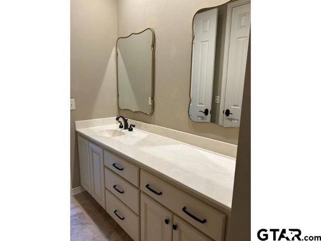 4321 Lazy Creek Dr, House other with 4 bedrooms, 4 bathrooms and null parking in Tyler TX | Image 21