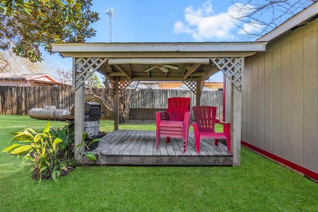Gazebo to enjoy a favorite beverage! | Image 38