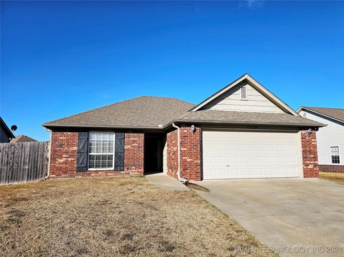 12320 N 112th Eastavenue, Collinsville, OK, 74021 | Card Image