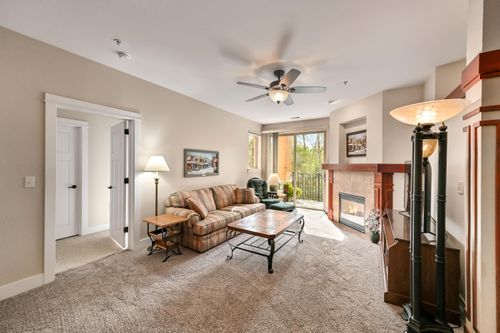 15295 Library Ln, New Berlin, WI, 53151-5294 | Card Image