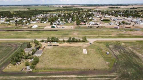 1B Highway 13 Avenue, Daysland, AB, T0B1A0 | Card Image