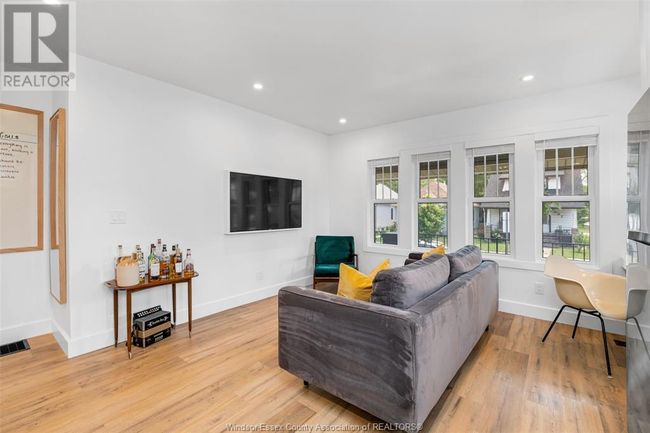 2 - 394 Grove Ave, House other with 1 bedrooms, 1 bathrooms and null parking in Windsor ON | Image 13