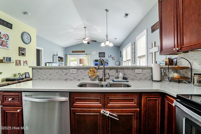 2939 Country Club Dr, House other with 3 bedrooms, 2 bathrooms and null parking in Hampstead NC | Image 14