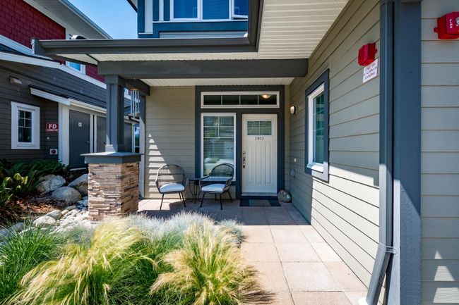5933 Beachgate Lane, Townhouse with 4 bedrooms, 3 bathrooms and 2 parking in Sechelt BC | Image 27