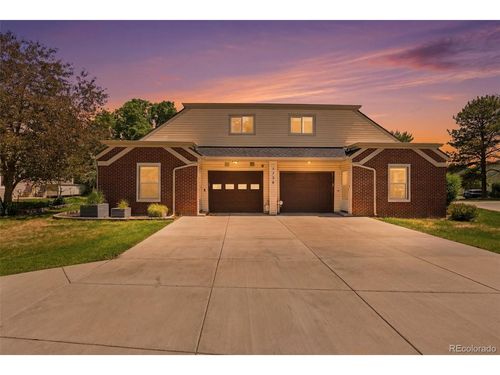 c-1739 S Lee St, Lakewood, CO, 80232-6243 | Card Image
